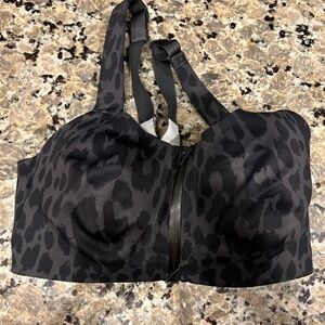 Victoria Secret Knockout Sports Bra